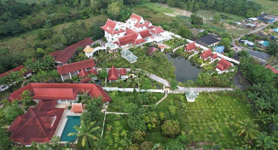 For sale 37 bedrooms villa in Bang Lamung, Chonburi