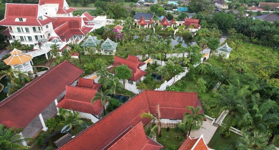 For sale 37 bedrooms villa in Bang Lamung, Chonburi