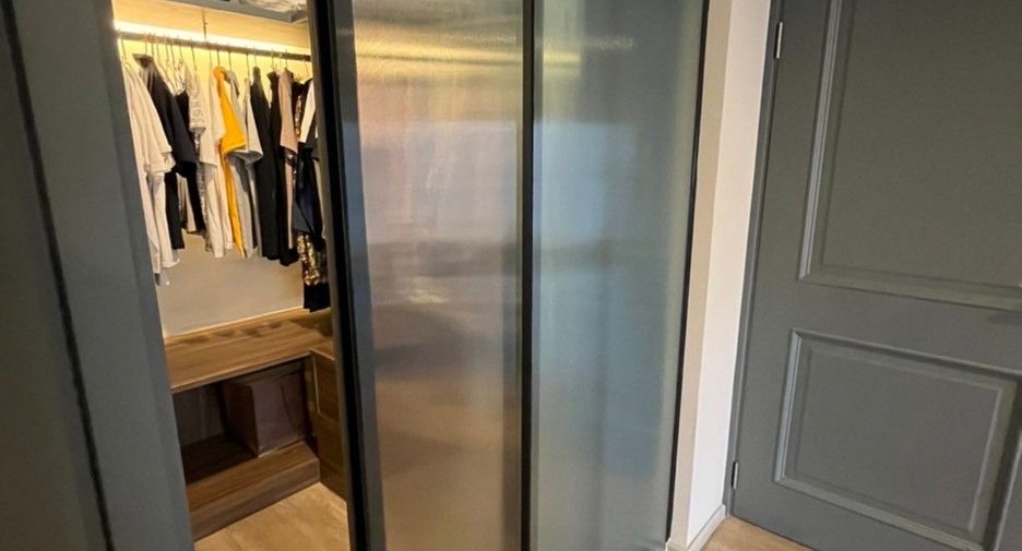 For sale 1 bed condo in Pathum Wan, Bangkok