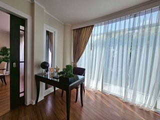 Serviced Apartment zur Miete mit 2 Zimmer in Khlong Toei, Bangkok