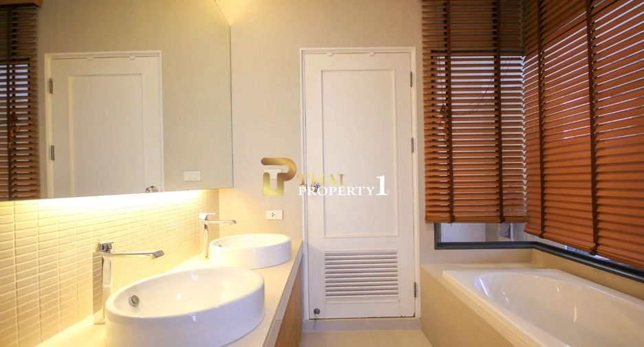 For sale 2 ベッドルーム condo in Cha Am, Phetchaburi