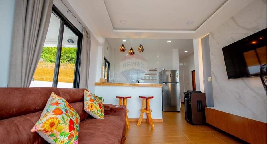 For sale 6 bedrooms villa in Khanom, Nakhon Si Thammarat