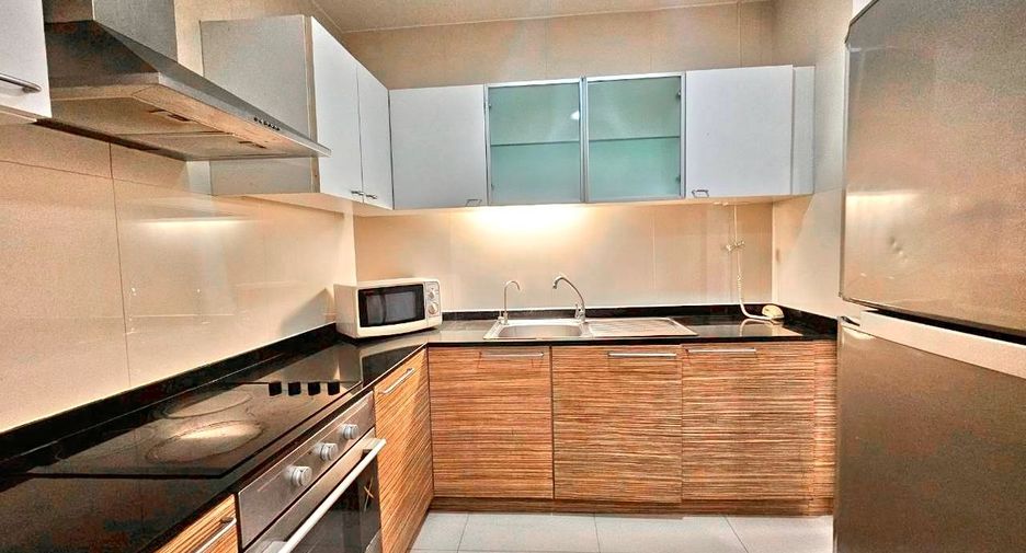 Apartment zur Miete mit 2 Zimmer in Khlong Toei, Bangkok