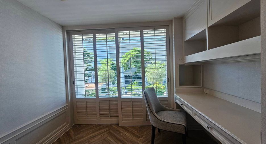 Serviced Apartment zur Miete mit 1 Zimmer in Khlong Toei, Bangkok