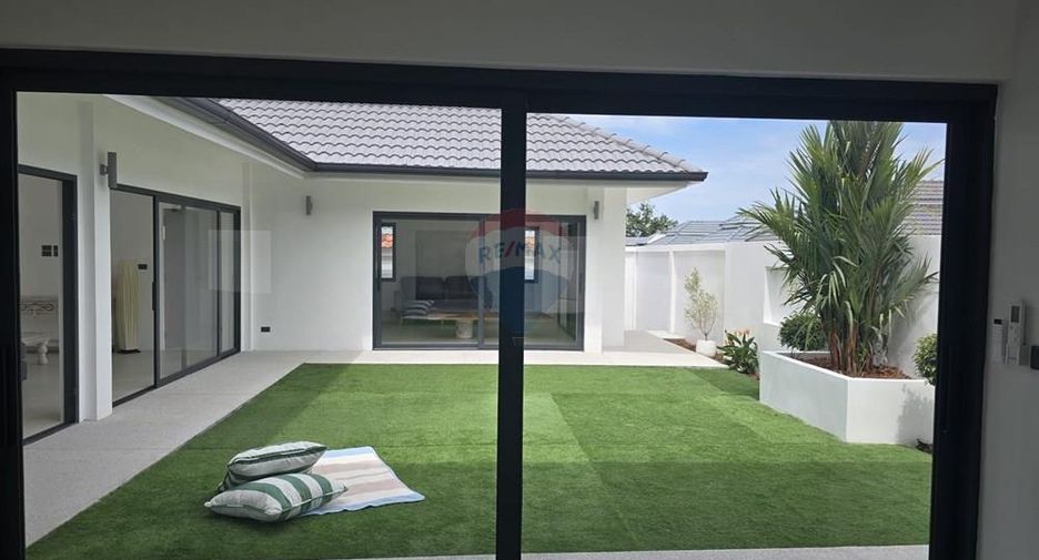 For sale 3 bedrooms villa in Ko Samui, Surat Thani