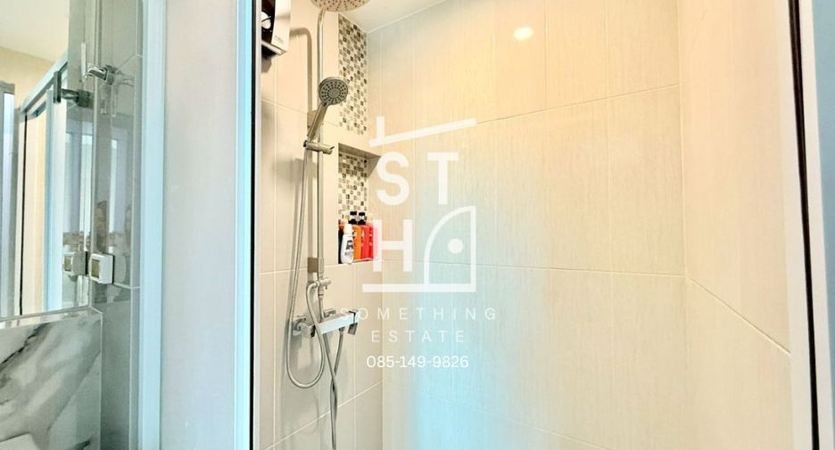For sale 2 bedrooms condo in Huai Khwang, Bangkok