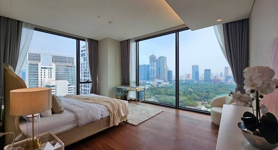 Wohnung zur Miete und zum Kauf mit 5 Zimmer in Pathum Wan, Bangkok
