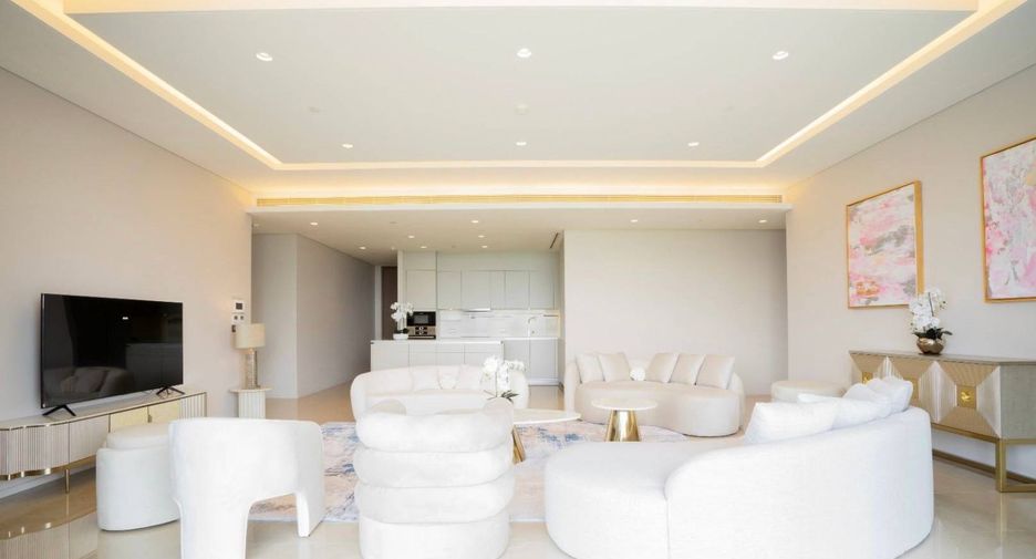 Wohnung zur Miete und zum Kauf mit 5 Zimmer in Pathum Wan, Bangkok