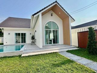 For Rent 3 Bedroom Villa In Bang Lamung, Chonburi