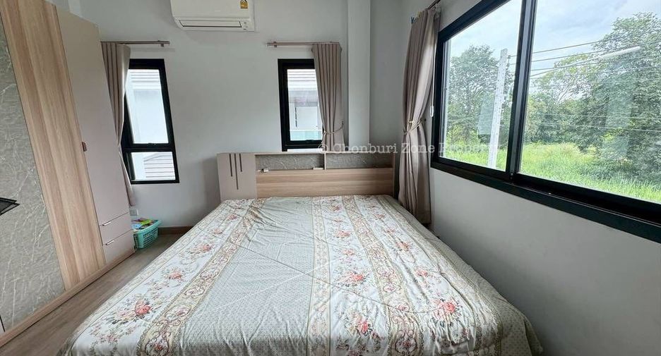 For rent 4 bedrooms house in Si Racha, Chonburi
