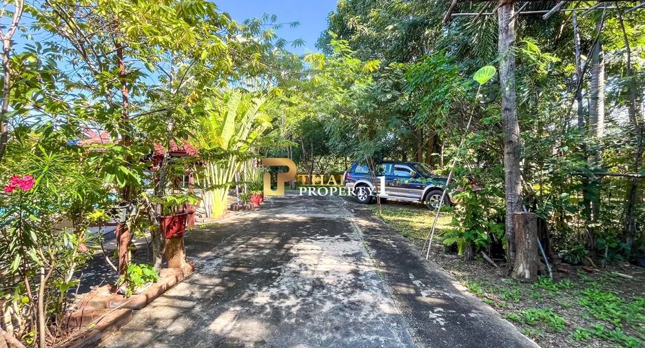 À vendre 10 chambres villa à Pran Buri, Prachuap Khiri Khan
