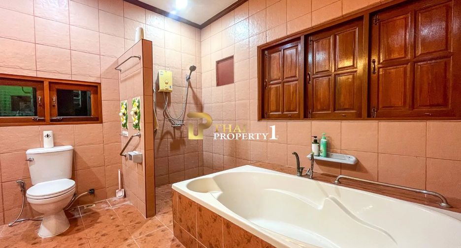 À vendre 10 chambres villa à Pran Buri, Prachuap Khiri Khan