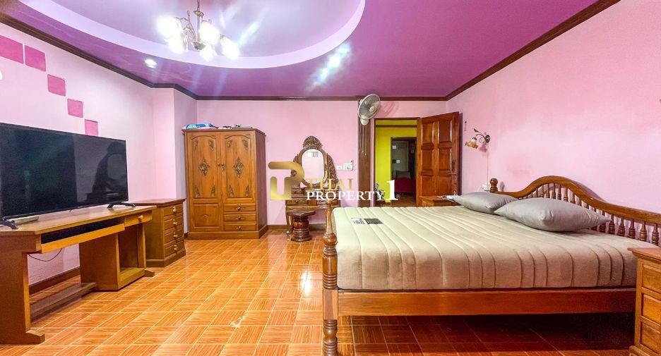 À vendre 10 chambres villa à Pran Buri, Prachuap Khiri Khan
