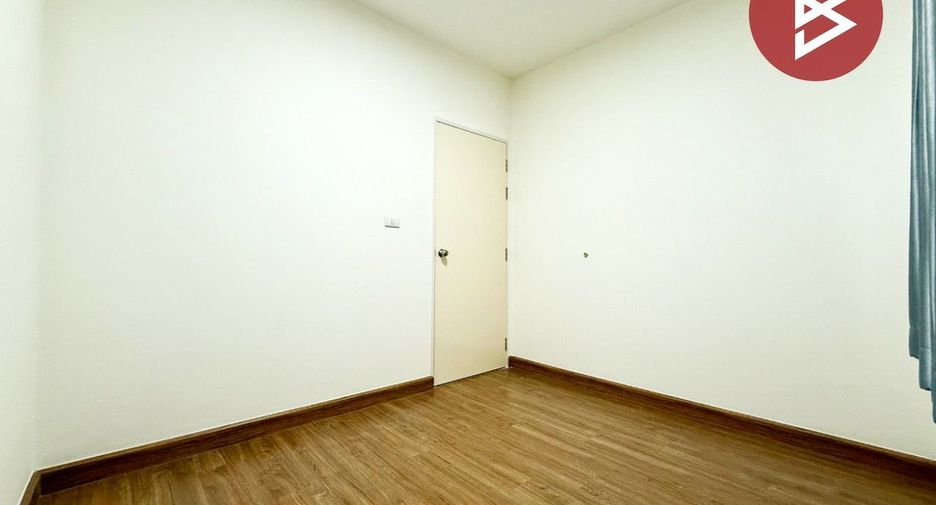 Reihenhaus zum Kauf mit 3 Zimmer in Min Buri, Bangkok