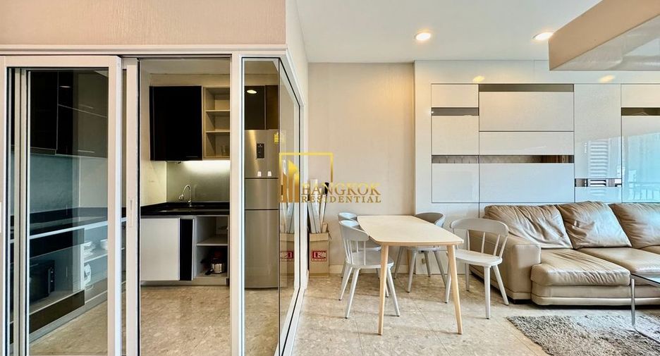 Condo en alquiler y en venta de 2 habitaciones en Khlong Toei, Bangkok