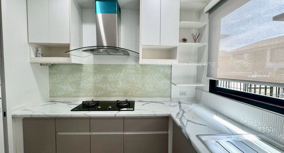 For rent and for sale 3 bedrooms house in Si Racha, Chonburi