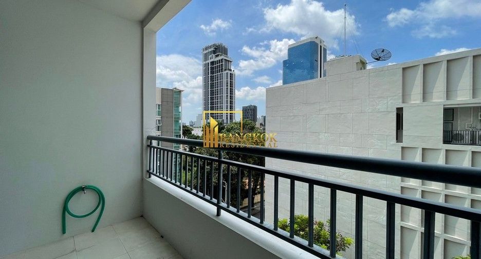 À louer et à vendre 3 chambres condo à Watthana, Bangkok