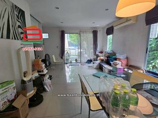 For sale 1 bed townhouse in Don Mueang, Bangkok
