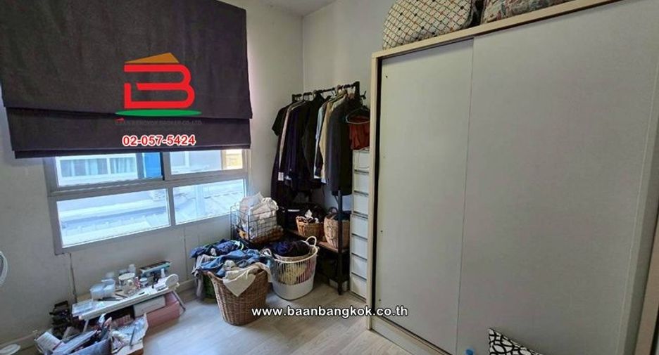 For sale 1 bed townhouse in Don Mueang, Bangkok