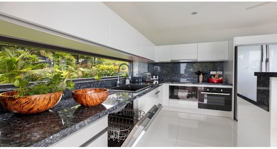 For sale 3 bedrooms villa in Ko Samui, Surat Thani