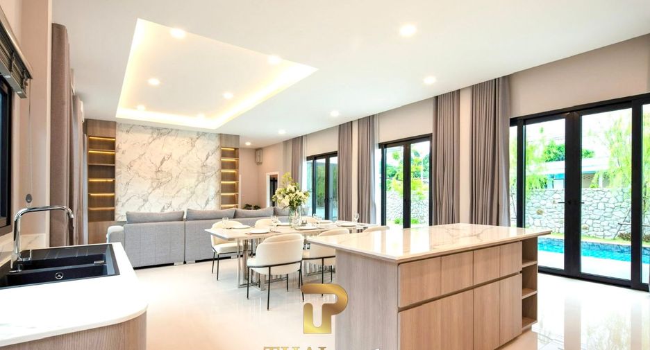 For sale 3 bedrooms villa in Bang Lamung, Chonburi
