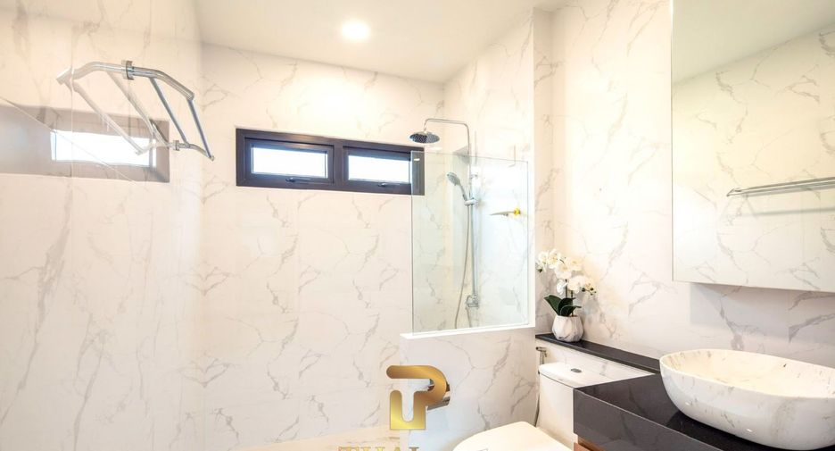 For sale 3 bedrooms villa in Bang Lamung, Chonburi