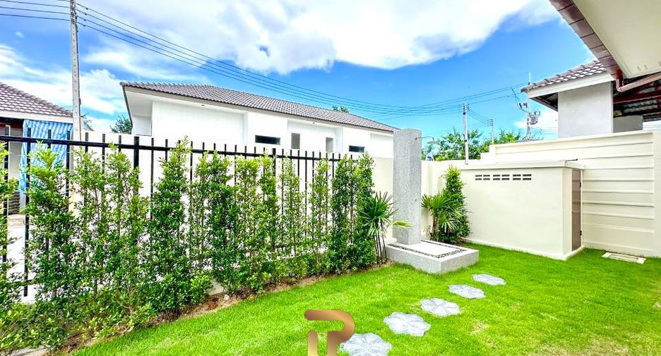 For sale 3 bedrooms villa in Bang Lamung, Chonburi