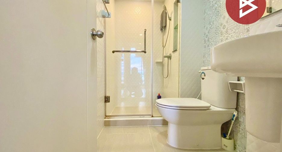 For sale 1 bed condo in Khan Na Yao, Bangkok