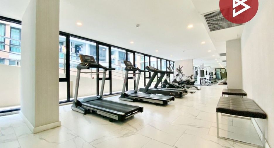 For sale 1 bed condo in Khan Na Yao, Bangkok