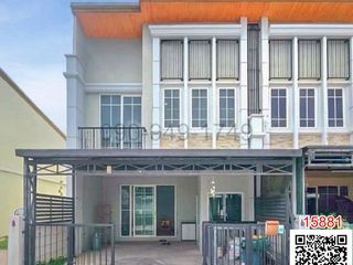 For rent 4 bedrooms townhouse in Mueang Nonthaburi, Nonthaburi