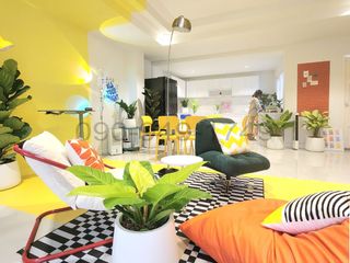 Reihenhaus zur Miete mit 10 Zimmer in Watthana, Bangkok