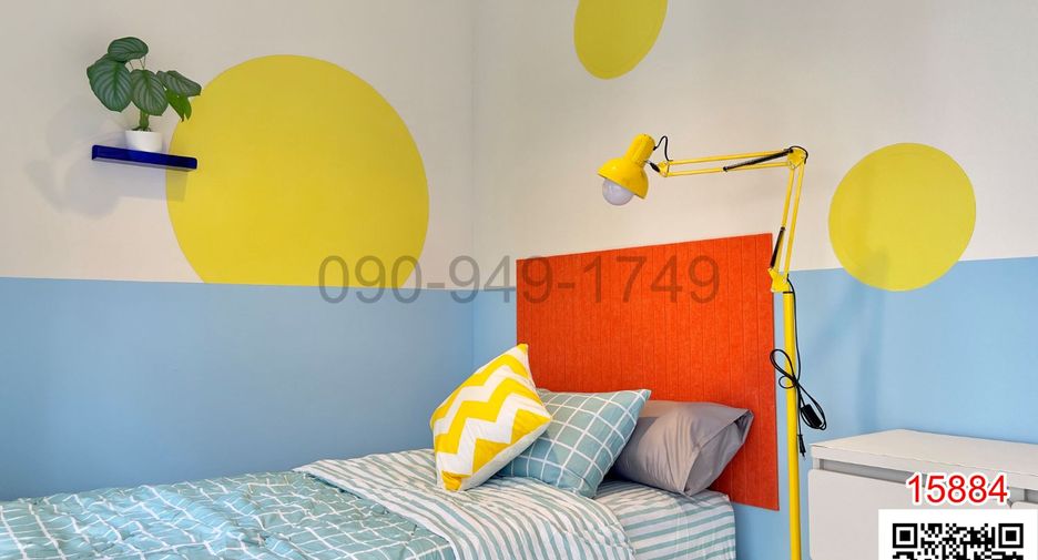 For rent 10 bedrooms townhouse in Watthana, Bangkok