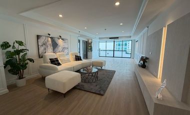 Condo en venta de 3 habitaciones en Khlong Toei, Bangkok