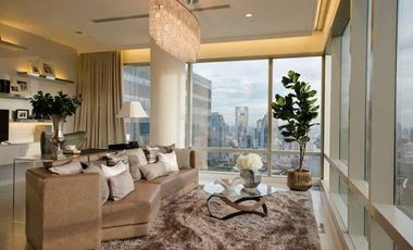 For rent 2 bedrooms condo in Pathum Wan, Bangkok