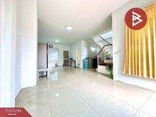 For sale 3 bedrooms townhouse in Nong Chok, Bangkok