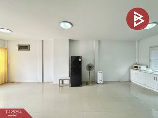 For sale 3 bedrooms townhouse in Nong Chok, Bangkok