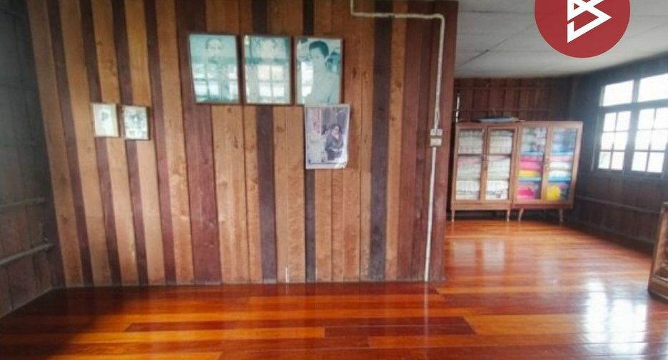 Haus zum Kauf mit 1 Zimmer in Tha Pla, Uttaradit