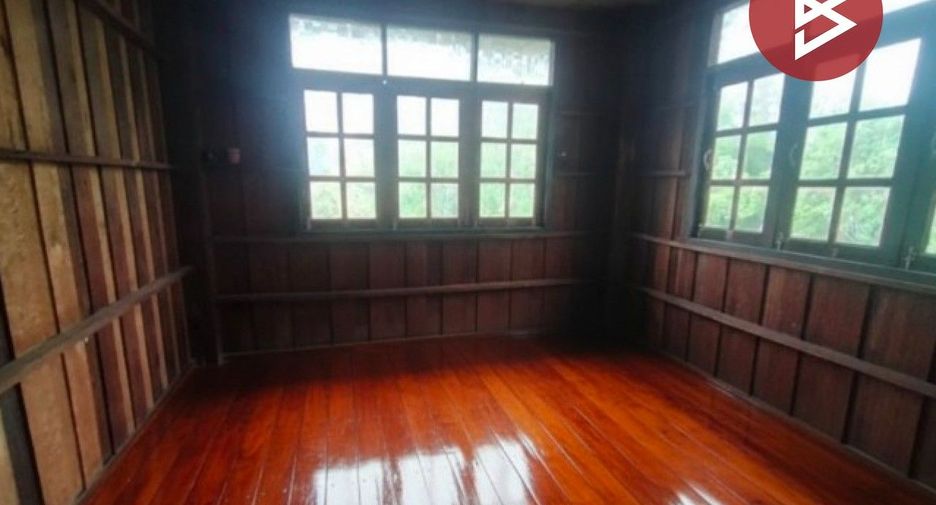 Haus zum Kauf mit 1 Zimmer in Tha Pla, Uttaradit