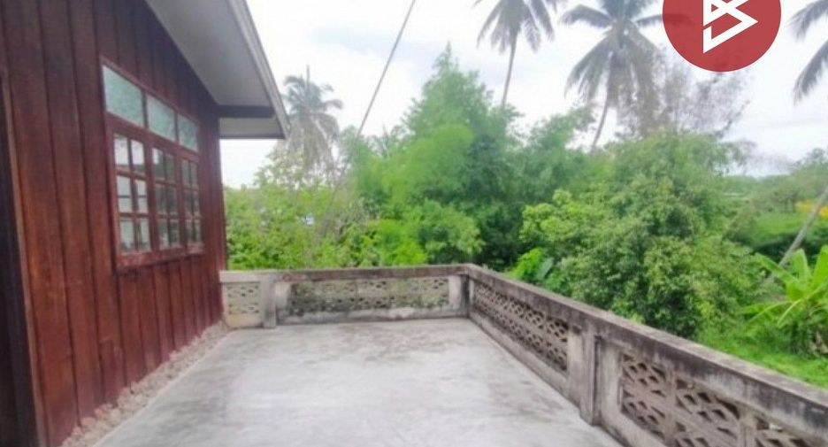 Haus zum Kauf mit 1 Zimmer in Tha Pla, Uttaradit