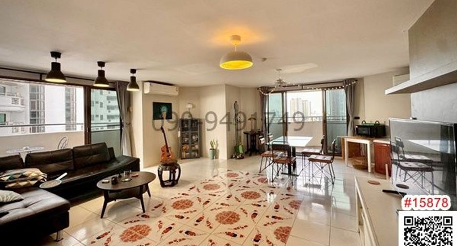 For rent 3 bedrooms condo in Suan Luang, Bangkok