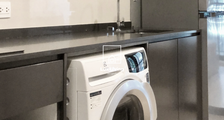 For rent 1 bed condo in Ratchathewi, Bangkok