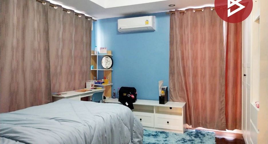 Casa en venta de 4 habitaciones en Bang Phli, Samut Prakan