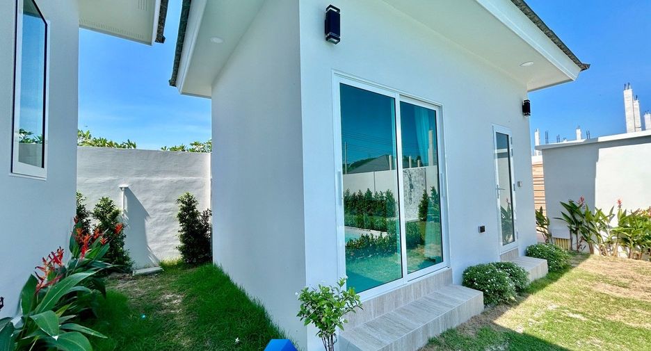 For sale 4 bedrooms villa in Hua Hin, Prachuap Khiri Khan