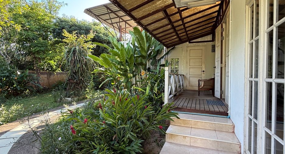 For sale 7 bedrooms house in Mae Rim, Chiang Mai