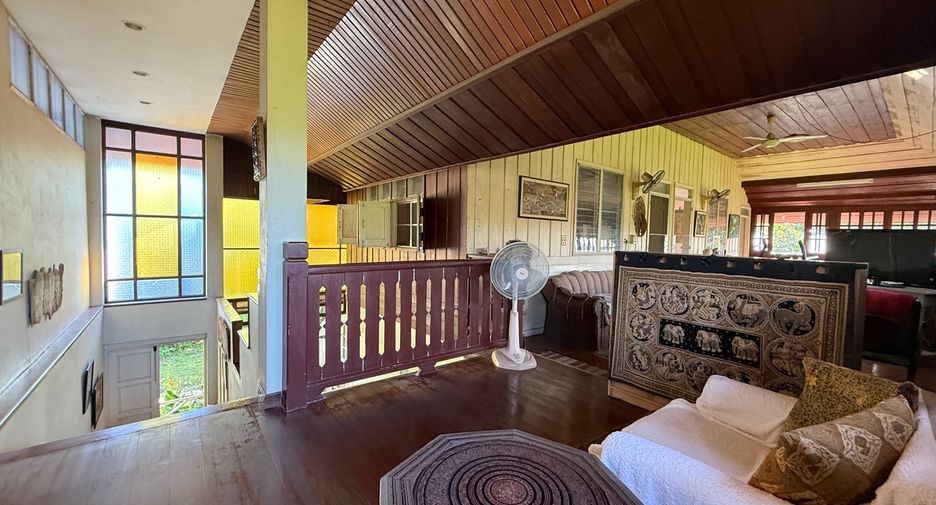 For sale 7 bedrooms house in Mae Rim, Chiang Mai
