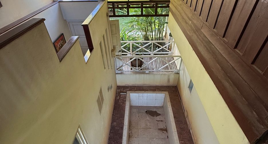 For sale 7 bedrooms house in Mae Rim, Chiang Mai