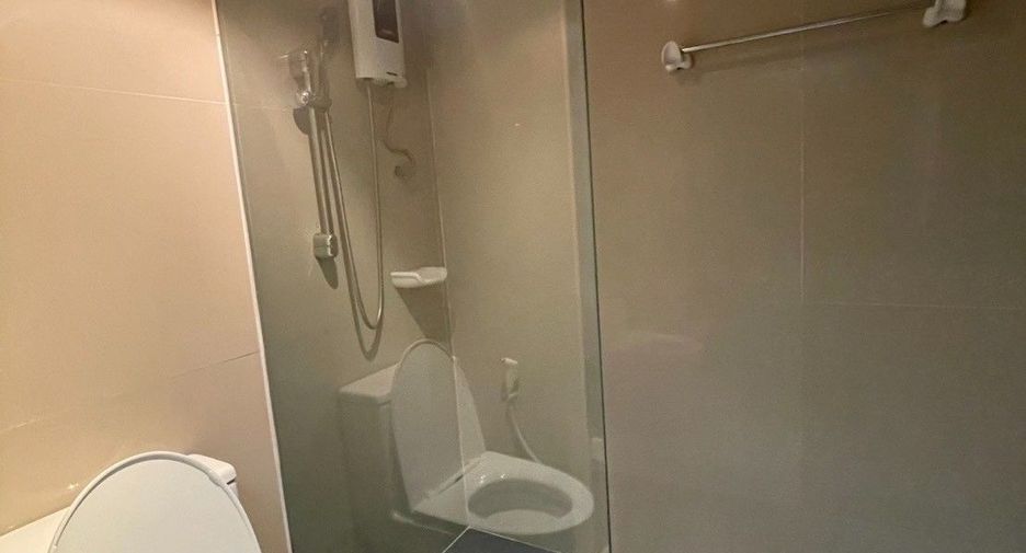 For sale 1 bed condo in Huai Khwang, Bangkok