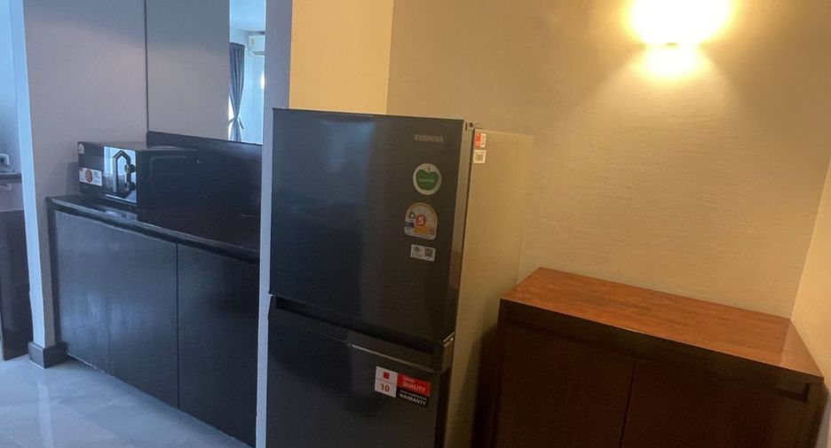 For sale 1 bed condo in Huai Khwang, Bangkok