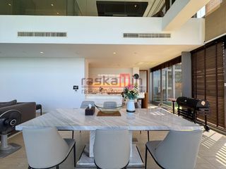 For sale 4 ベッドルーム condo in Bang Lamung, Chonburi