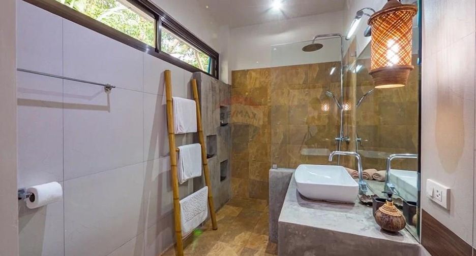 À vendre 3 chambres villa à Ko Samui, Surat Thani